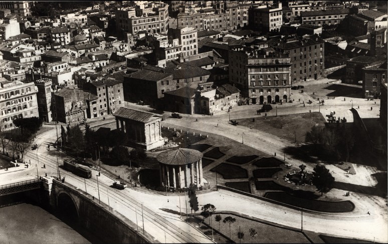 Piazza bocca della verità foto anni 30 web