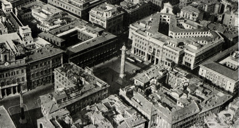 Veduta aerea di piazza colonna e montecitorio foto anni 30